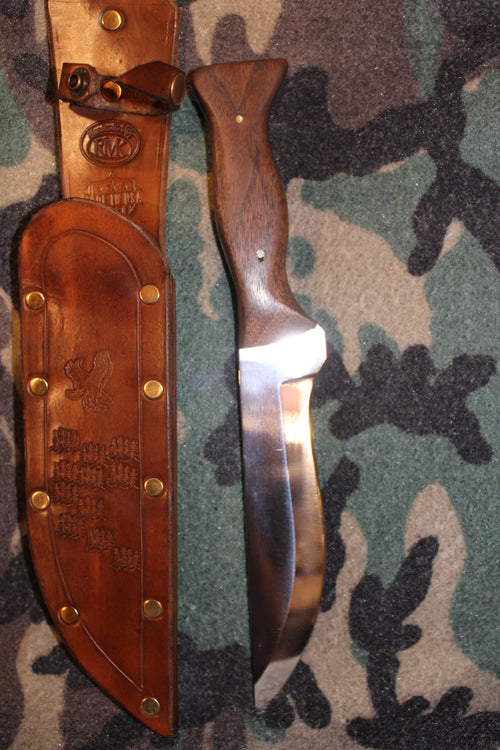 Hand Forged , Hand Made Hunting / Camp knife