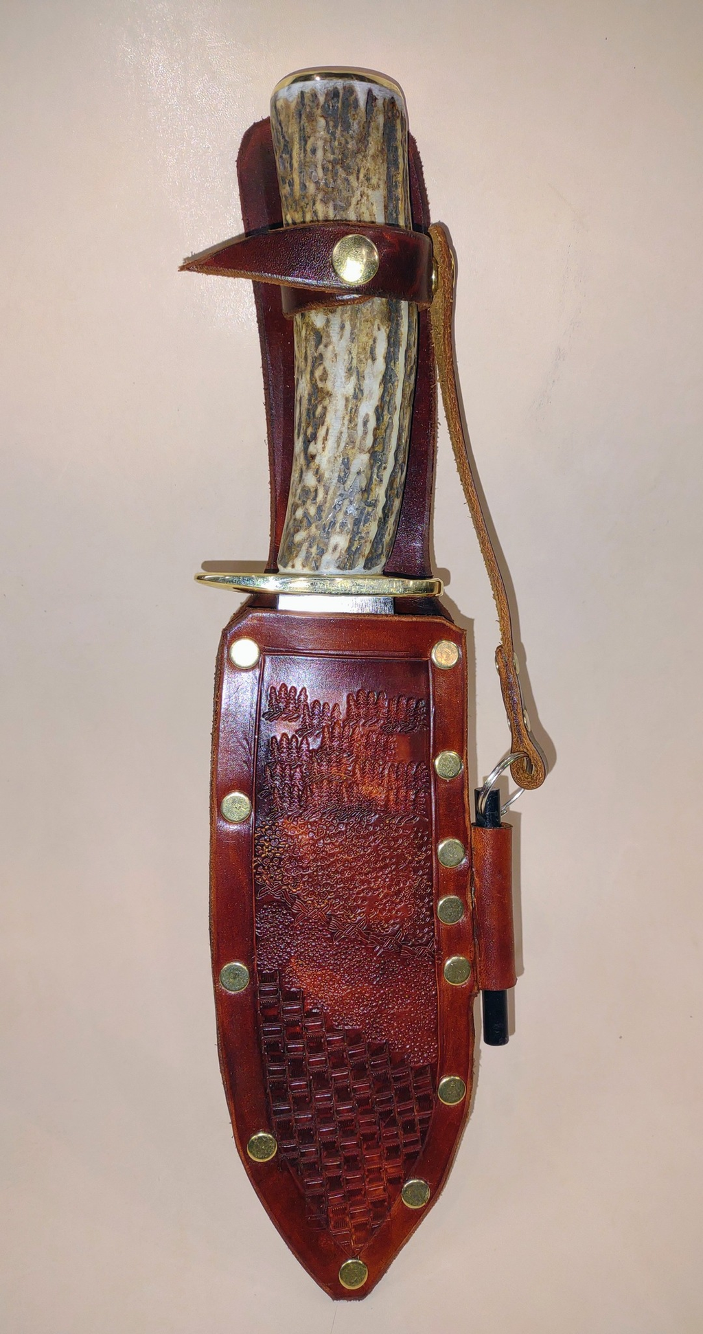 Hand Forged Knife: Custom Hunter / Skinner Knife