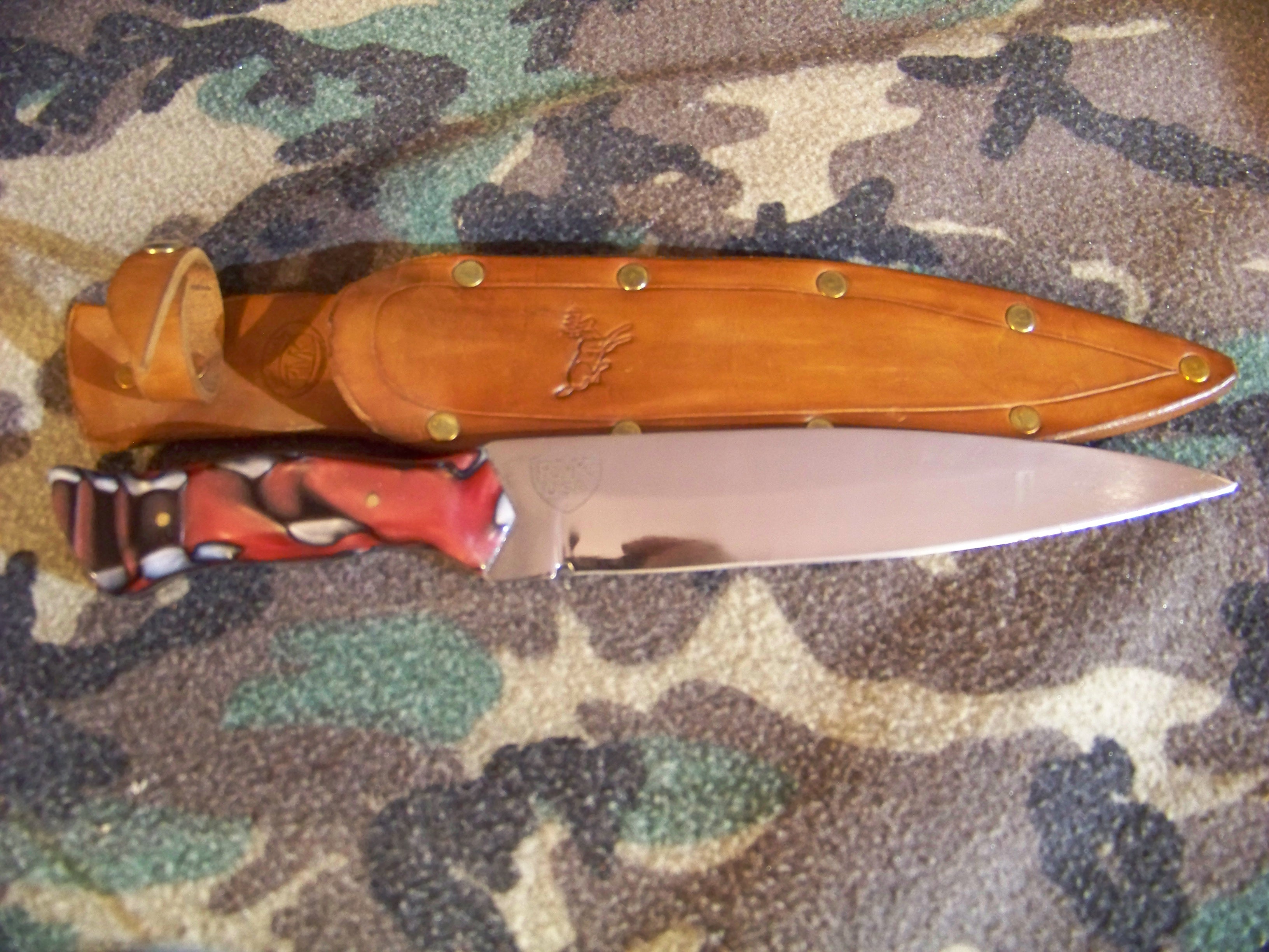 Hand Forged Knife: Meat Cutter Knife / Bowie Style