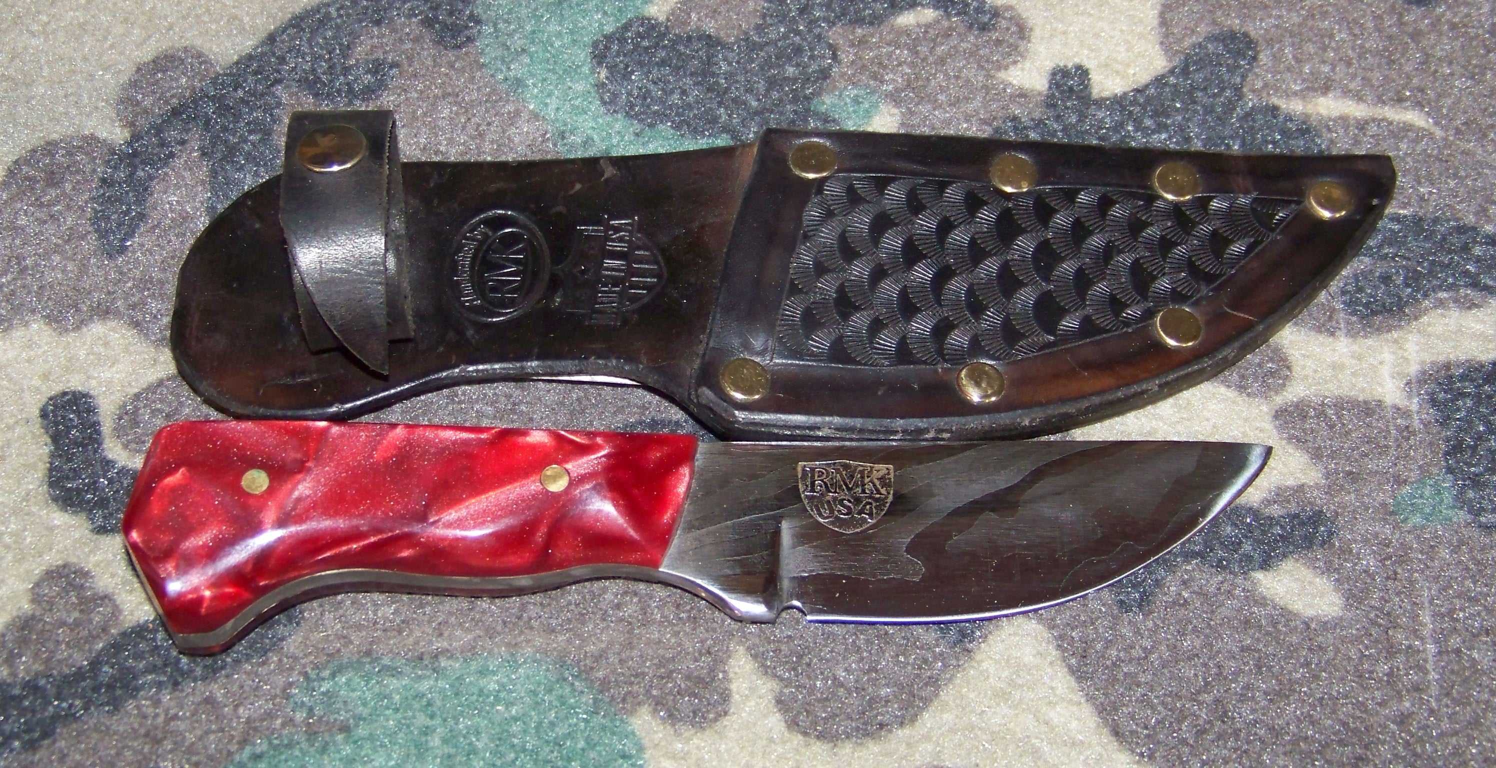 Hand Forged Knife: Custom Twist Damascus EDC